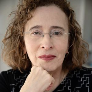 Portrait of Prof. Dr. Monika Betzler
